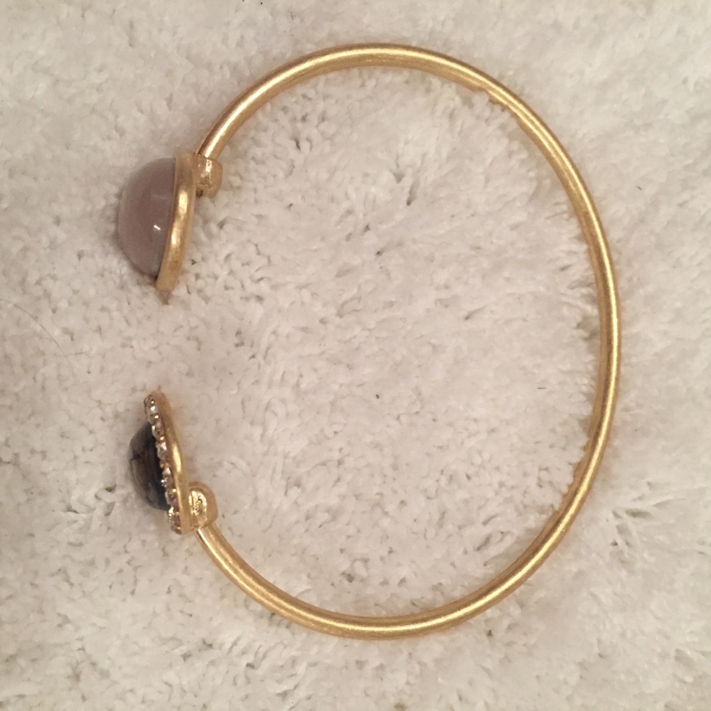 2/$25💋 Pink Pavé Gold Rhinestone Cuff Bracelet - Picture 3 of 5